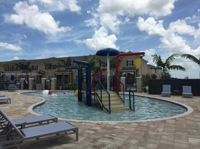 Building Photo - 17083 SW 96th St