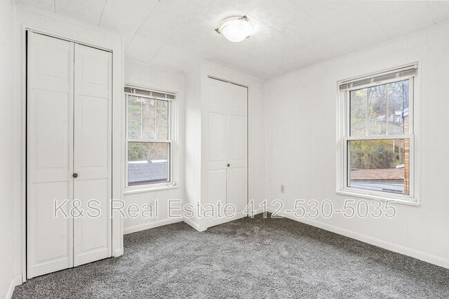 Building Photo - 134 Groveland St