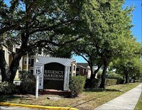 Building Photo - 4225 Thornbriar Ln
