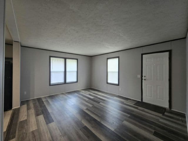 Building Photo - 725 Juliet Dr