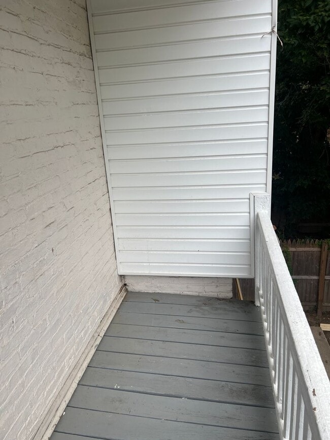 Building Photo - Old World Charm Lancaster City 4 bedroom 1...