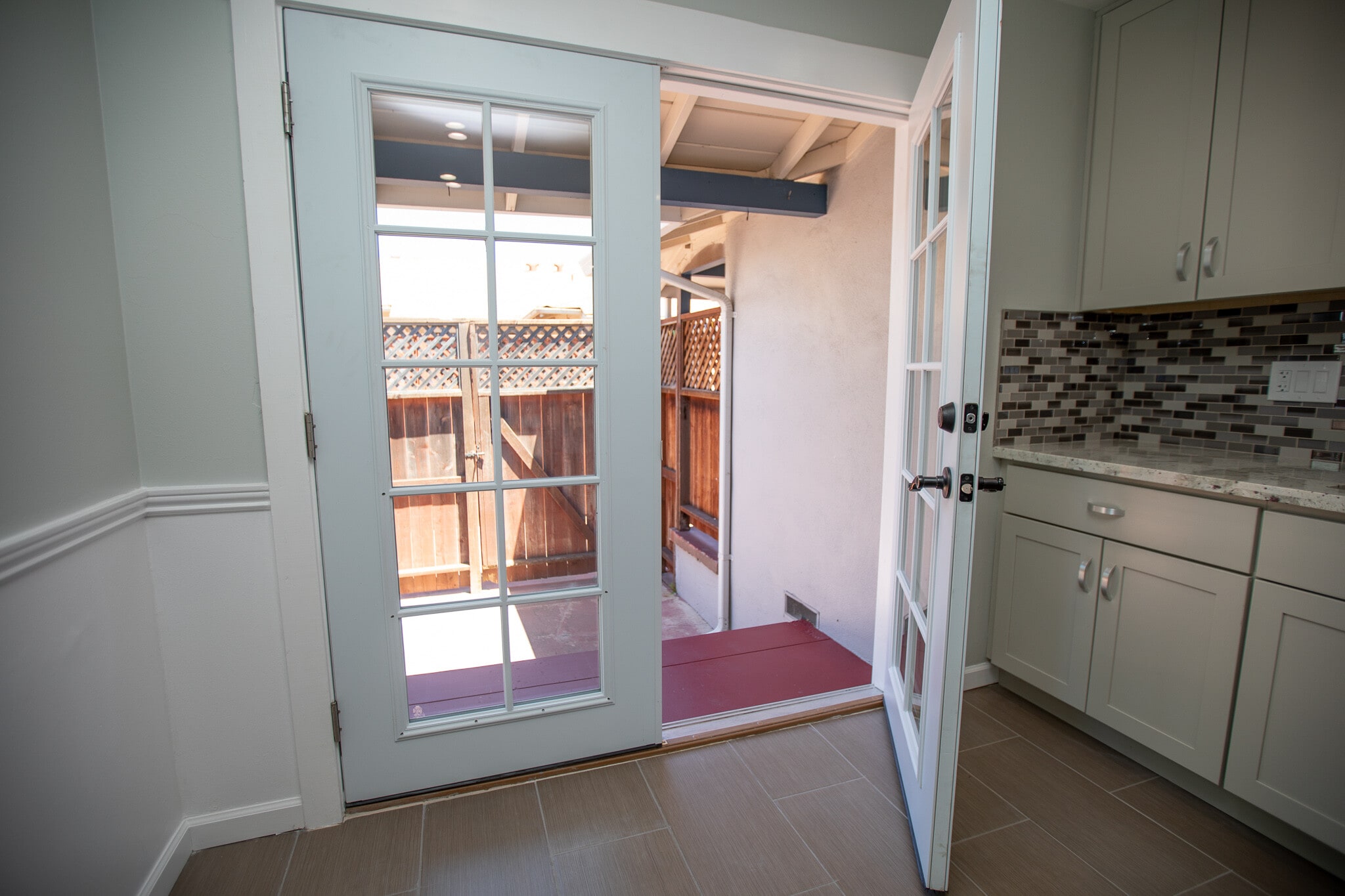 Building Photo - 2103 S Delaware St