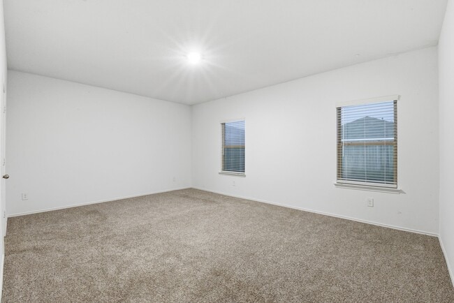 Building Photo - 5210 Ternberry Frst Ln