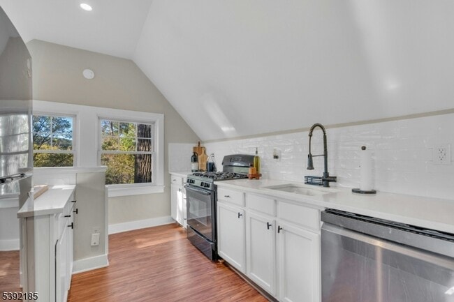 Building Photo - 1 Conklin Ave