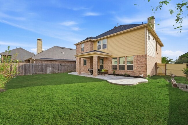 Building Photo - 1414 New Urban Wy