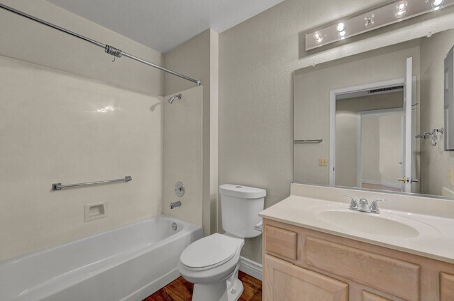 Building Photo - 55+ Age Restricted Sun City Summerlin! 2 BED + 2 BATH + 2 CAR GARAGE!