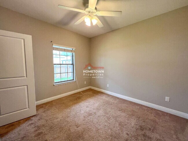 Building Photo - 8776 Bradfield Dr