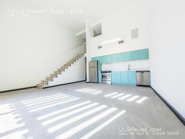 Primary Photo - 1313 Sunset Blvd