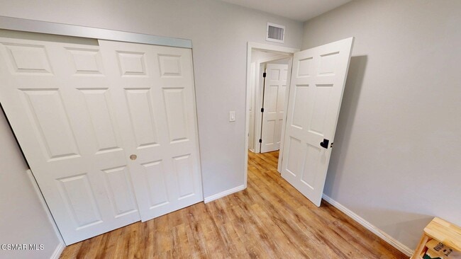 Building Photo - 30621 Sandtrap Dr