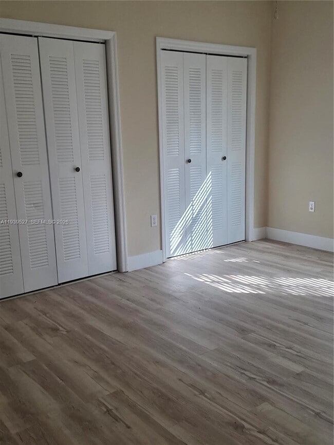 Building Photo - 2924 SW 26th St