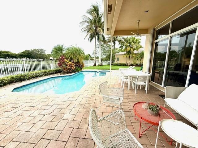 Building Photo - 2454 Bay Isle Ct
