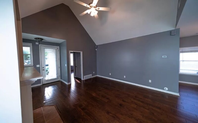 Building Photo - 1364 Harbor Park Dr