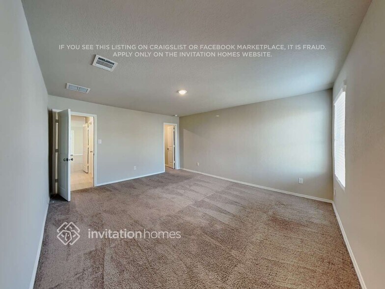 Building Photo - 3246 Carducci Dr