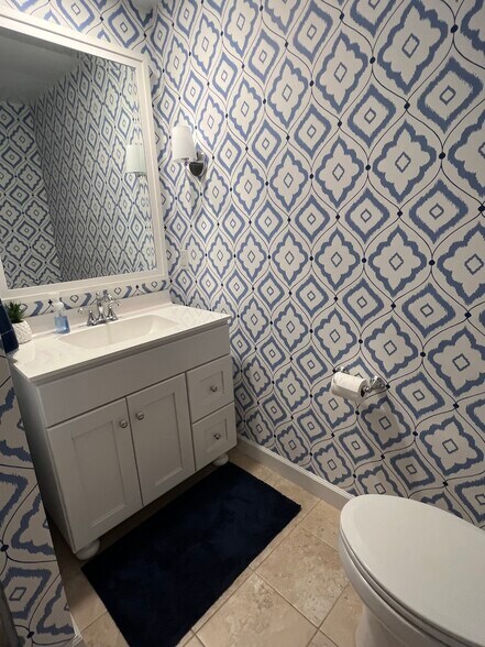 Building Photo - 1200 36th Ave