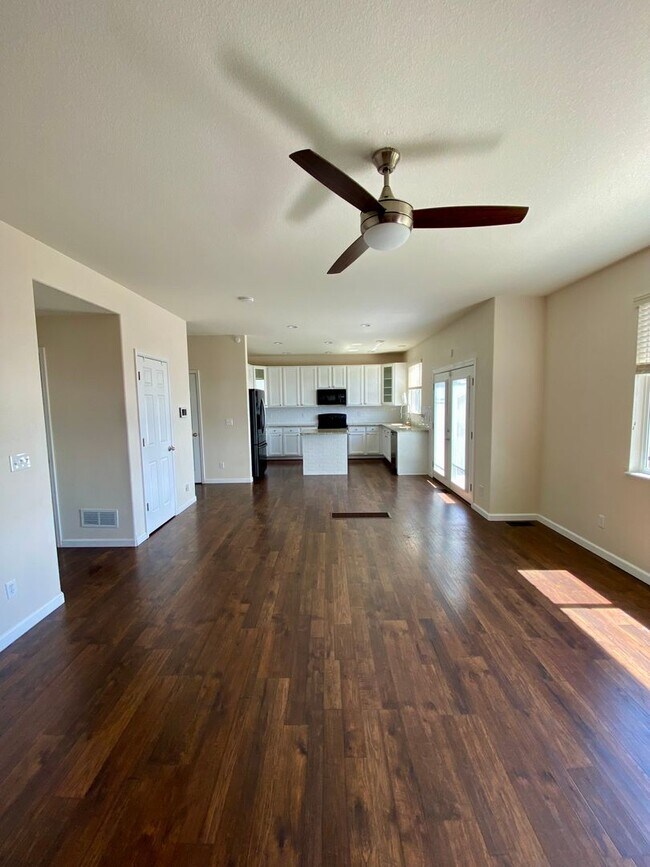 Building Photo - Multi Level Living in Fountain! Private Suite with Kitchenette in Basement! 5 Bedroom in 80817
