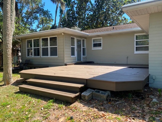 Building Photo - Charming Ormond Beach Home