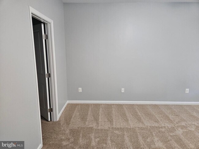 Building Photo - 922 Magnolia Blossom Ct