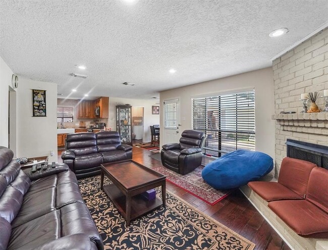 Building Photo - 11738 Wickchester Ln