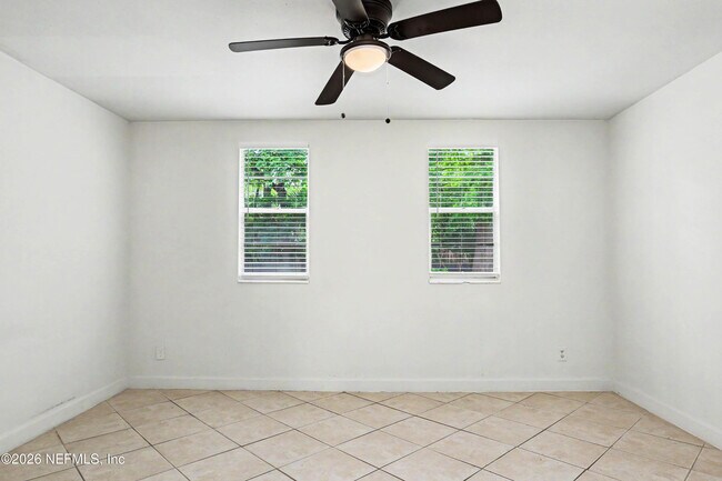 Building Photo - 1557 El Prado Rd