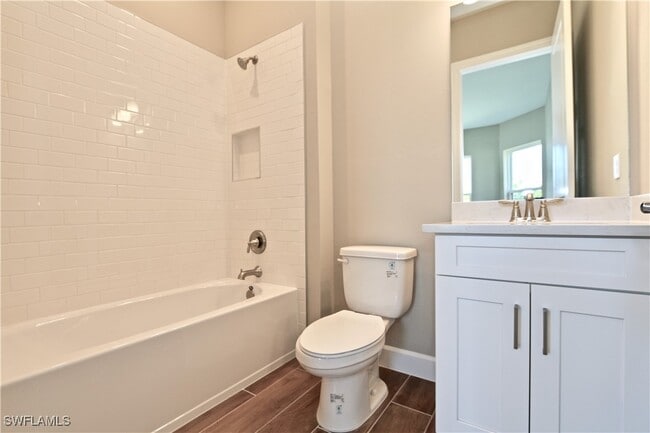 Building Photo - 8437 Rosa Ct