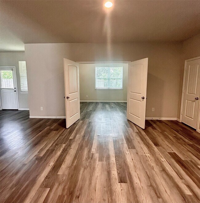 Building Photo - 22342 Clear Castle Dr