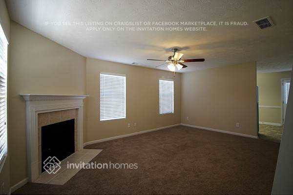 Building Photo - 1630 Boxcar Pl NE