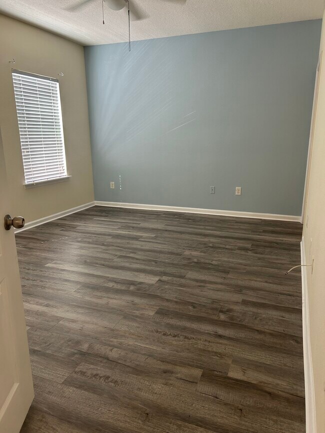 Building Photo - 4991 Key Lime Dr