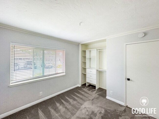 Building Photo - 21714 Lake Vista Dr