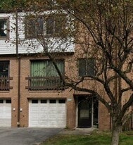 Building Photo - 306 Springwater Ct
