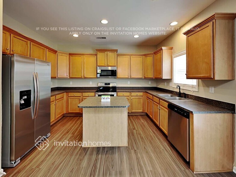 Building Photo - 1278 Emory Ln NW