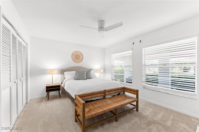 Building Photo - 690 100th Ave N