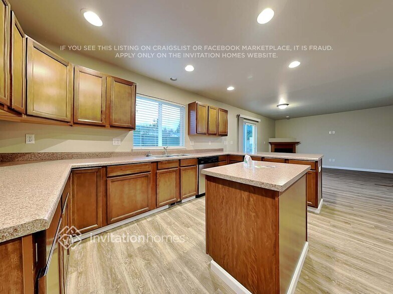 Building Photo - 19425 77th Ave Ct E