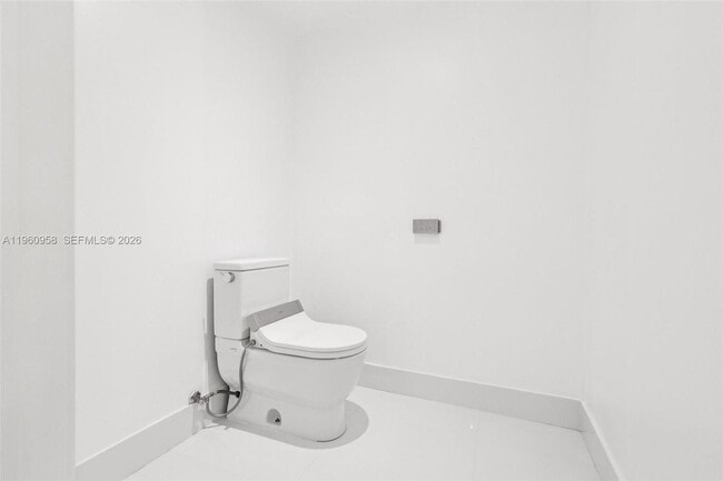 Building Photo - 330 Sunny Isles Blvd