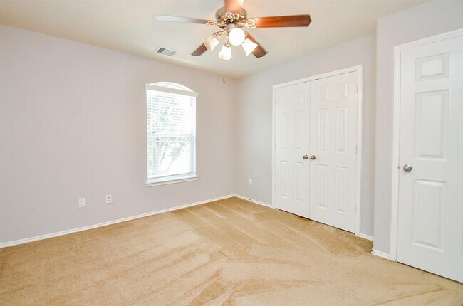 Building Photo - 25418 Lockspur Dr