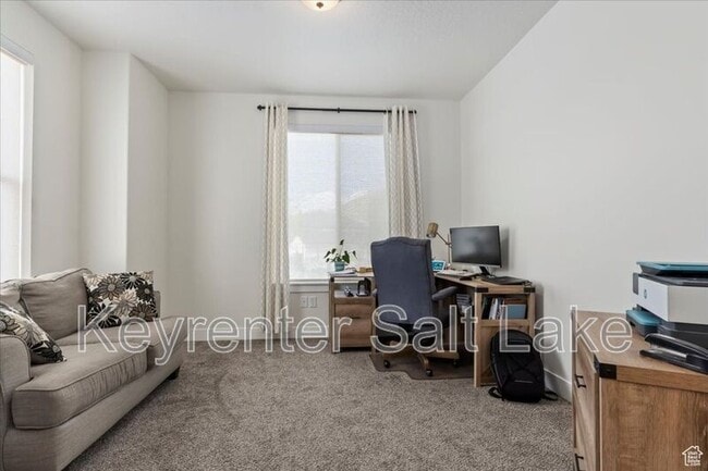 Building Photo - 1046 W Seasons View Ct