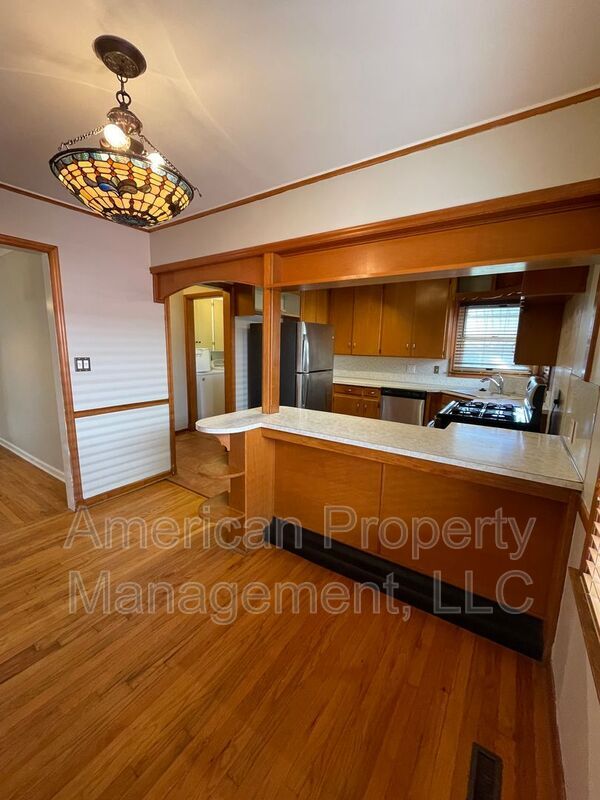 Building Photo - 2644 S Winston Ave