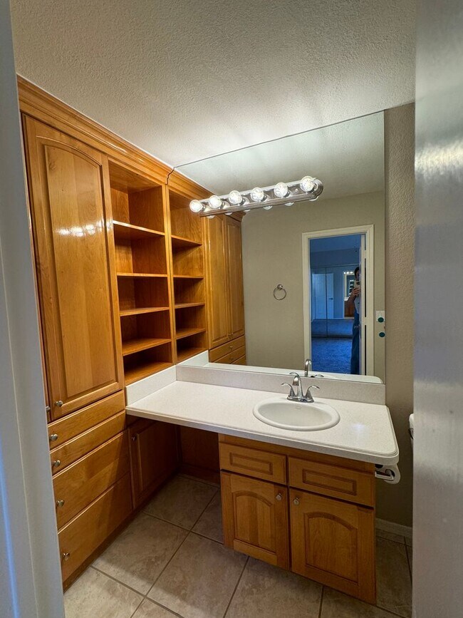 Building Photo - Tempe Home for Rent!