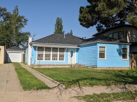 Building Photo - 1428 Axtell St