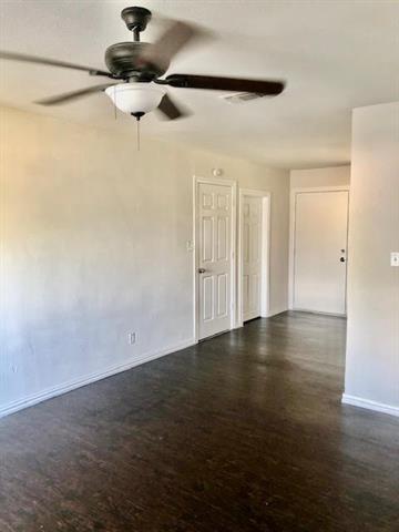 Building Photo - 409 N Cedar St