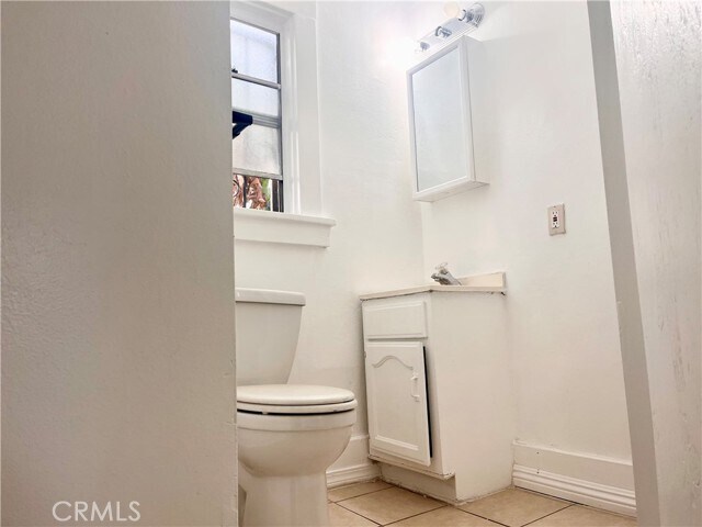 Building Photo - 900 W 52nd St