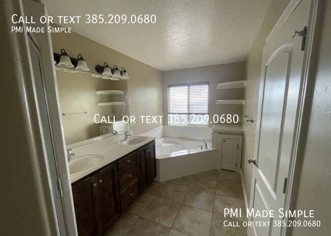 Building Photo - 899 N 800 E