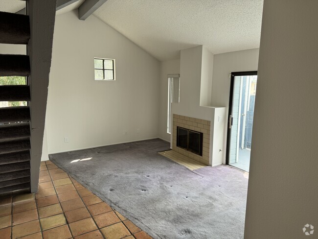 Building Photo - 7340 Quill Dr