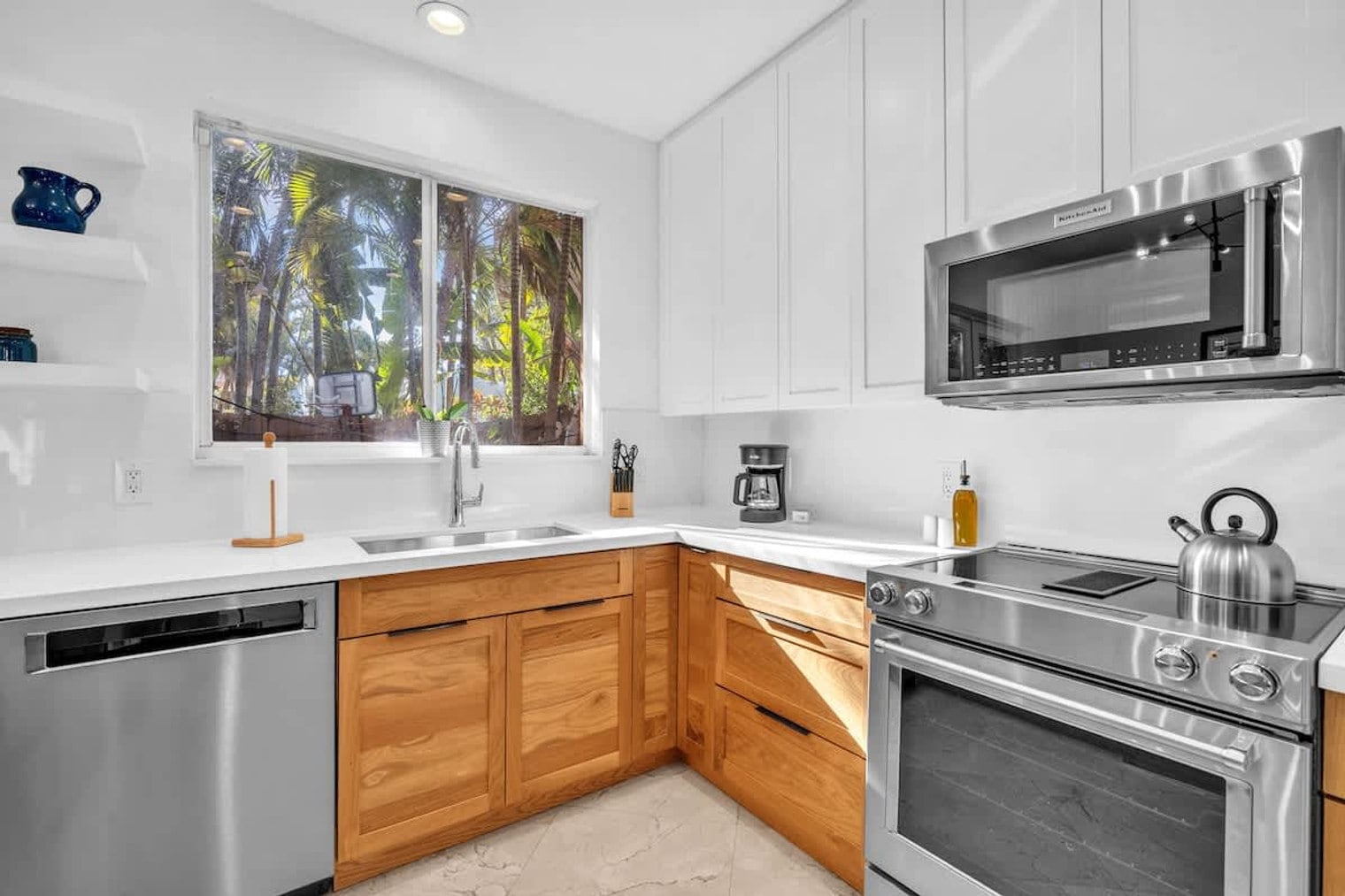 Building Photo - 3216 Gifford Ln