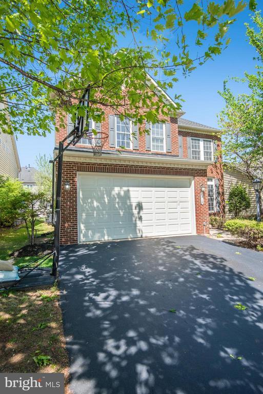 Building Photo - 8416 Churchside Dr