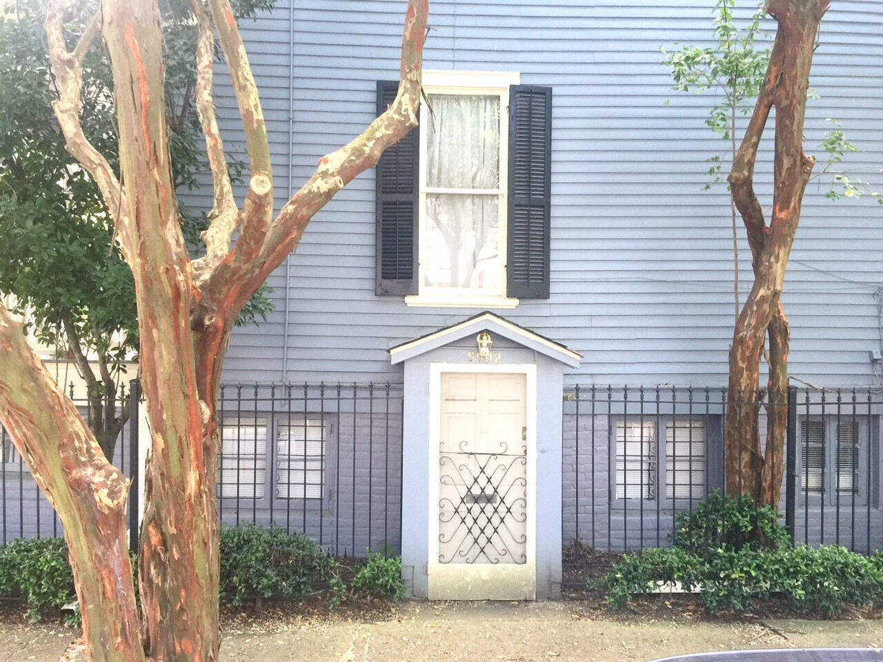 Building Photo - 5502 Loyola Ave