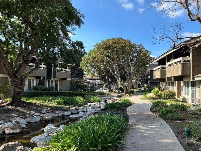 Building Photo - GREAT 1BD 1BA CONDO FOR LEASE!