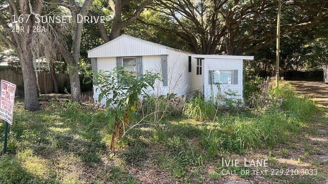 Building Photo - 167 Sunset Dr