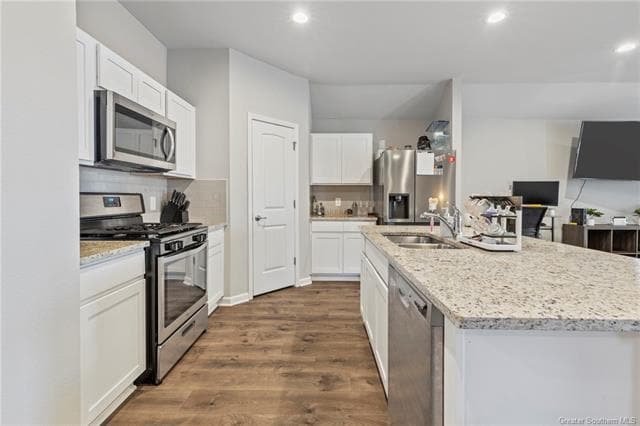 Building Photo - 3764 Red Tailed Hawk Dr