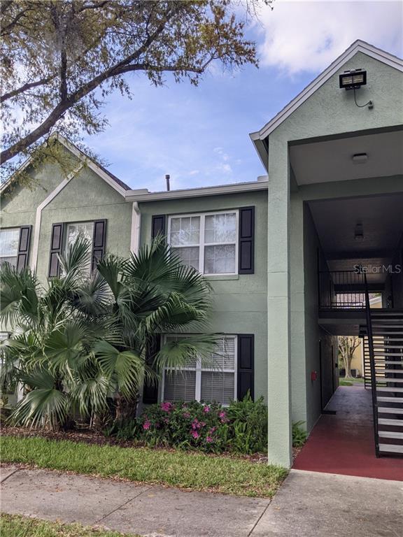 Building Photo - 2025 Dixie Belle Dr