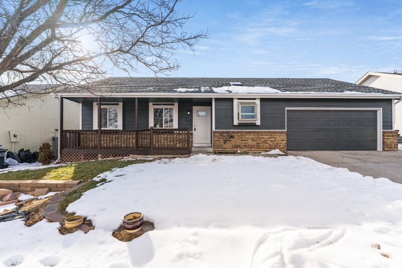 Building Photo - 4400 Sunridge Dr